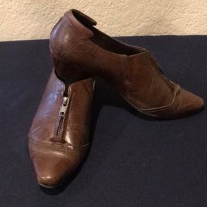 Josef Seibel Low Heels